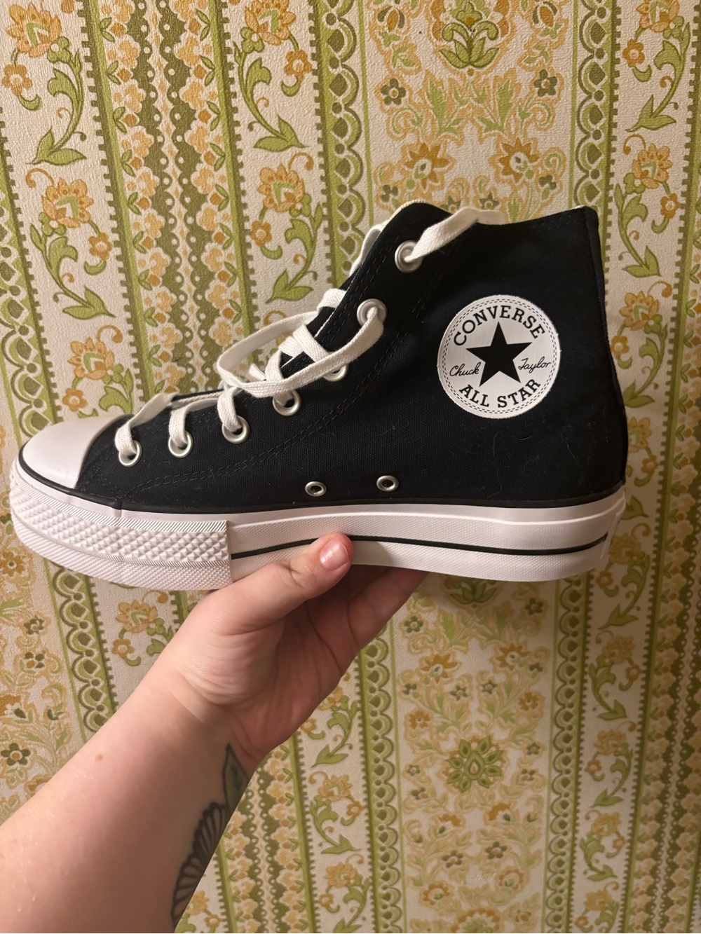 Classic Converse Black High-Top Canvas Sneakers with White Toe - Picture 3 of 4